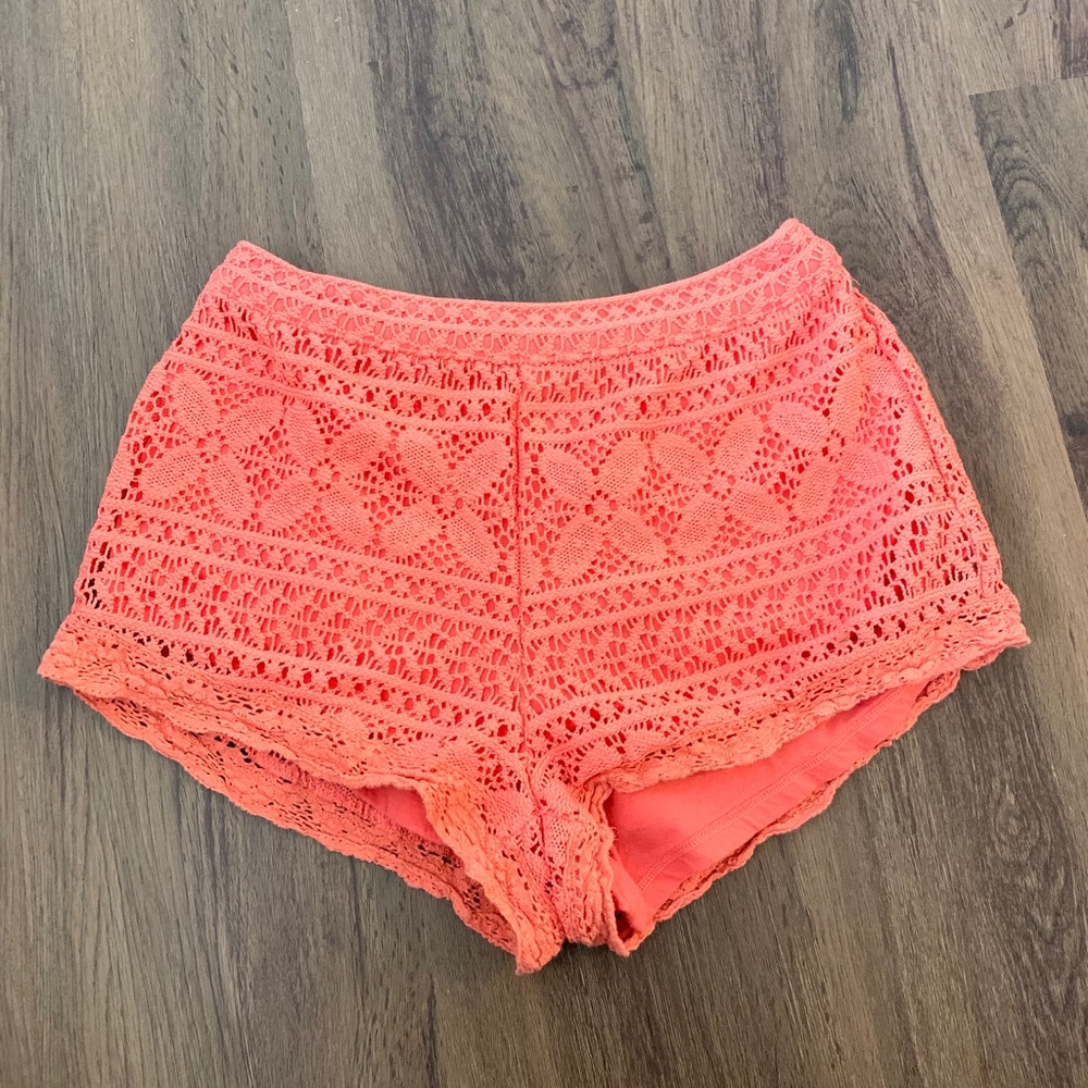 Coral Lace Pattern Short Shorts